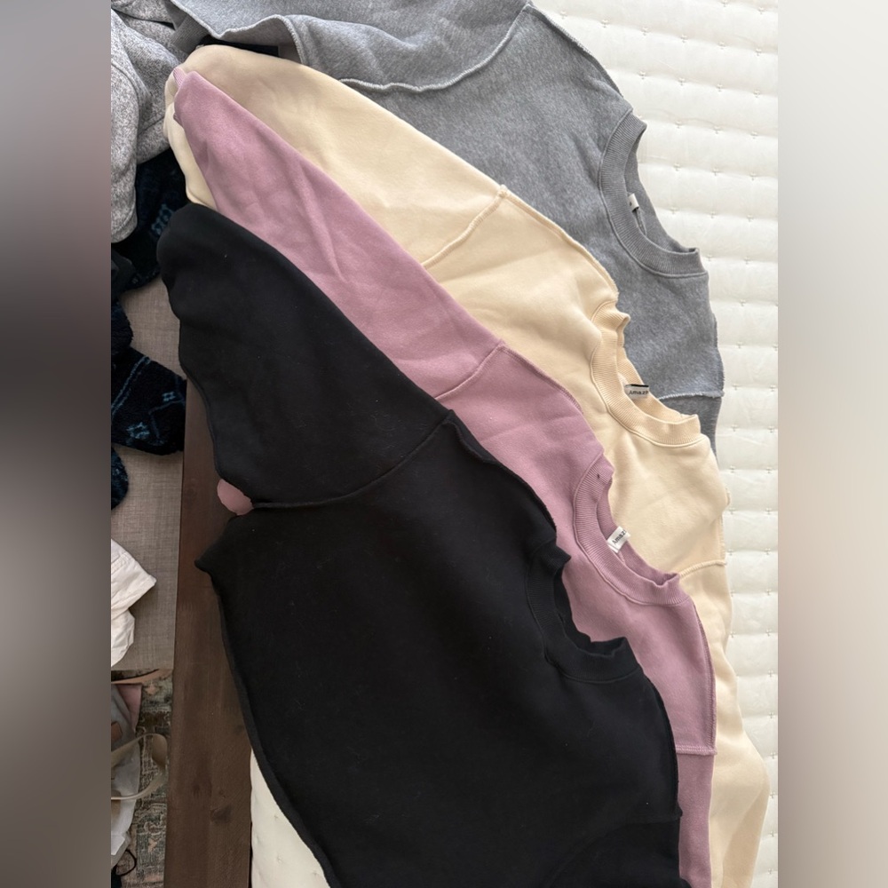 Solid half sweatshirts lot